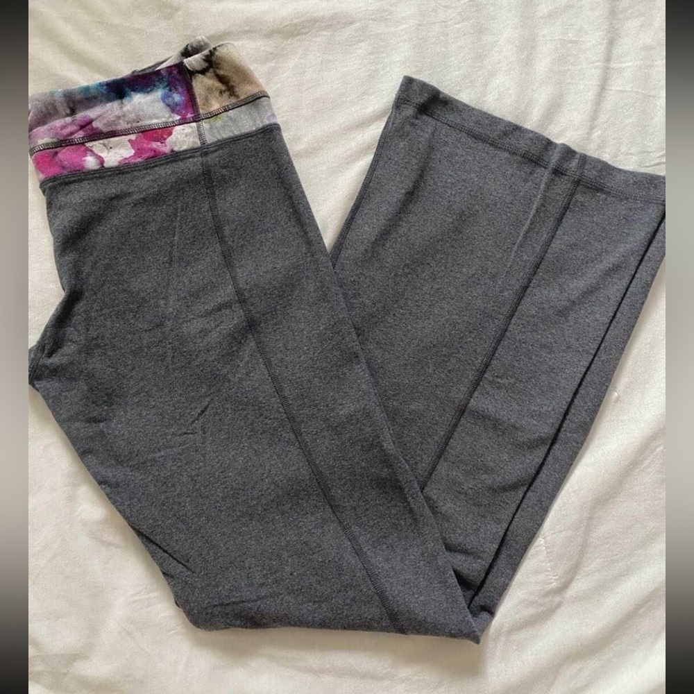Lululemon Grooves size 10